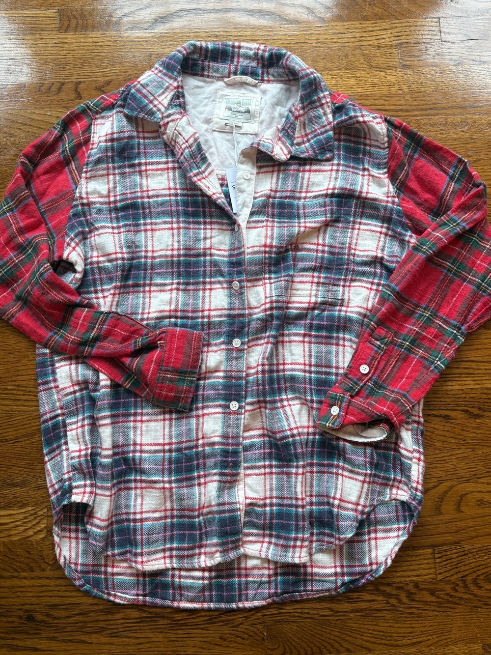 American Eagle Outfitters Red, Green & White Plaid Flannel Shirt